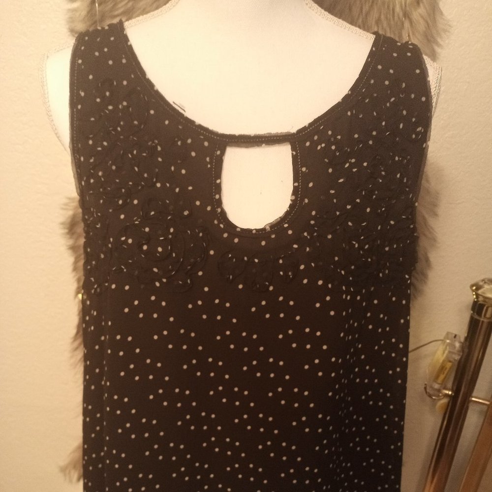 Woman's casual clothes at a very reasonable price